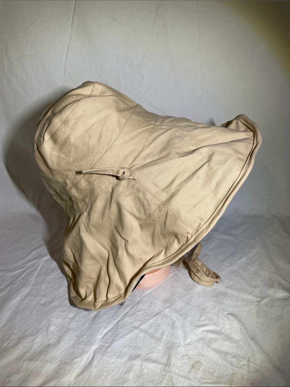 Women's Packable Cream Sun Hat with Chin Tie